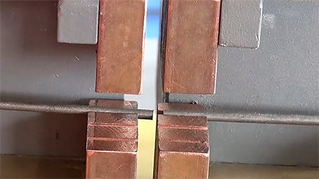 Машина стыковой сварки сопротивлением